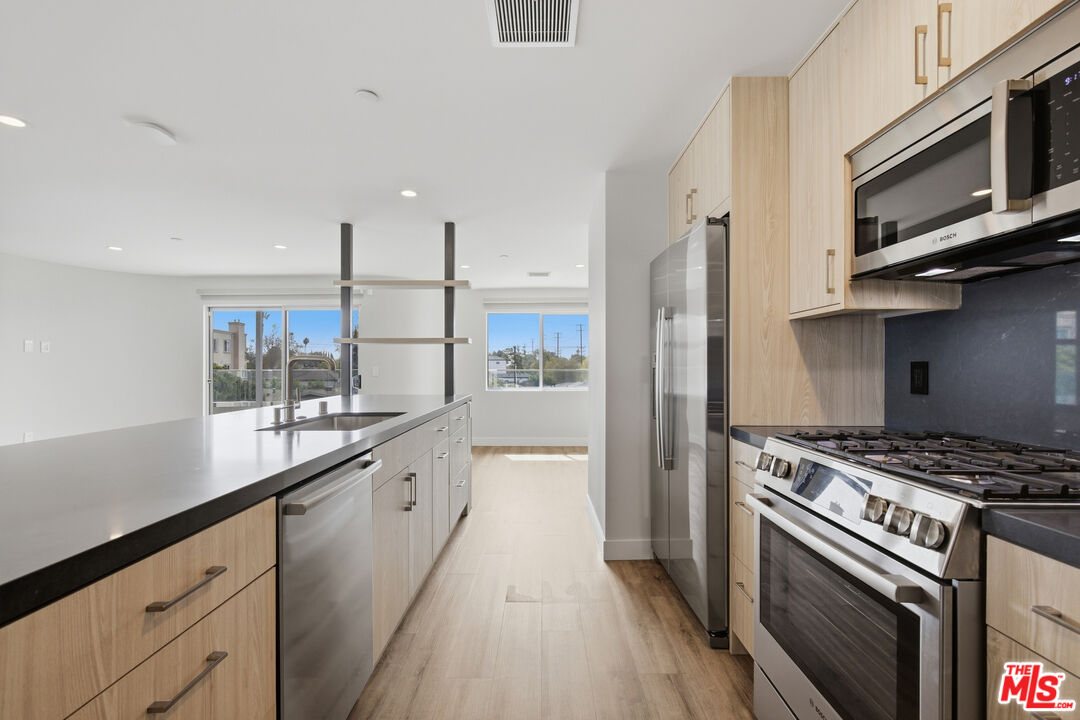 10951 National Blvd Unit: 303