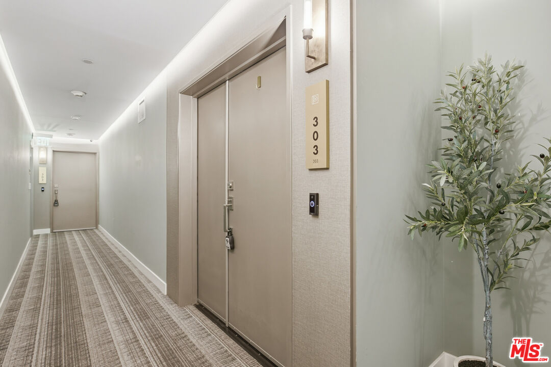 10951 National Blvd Unit: 303