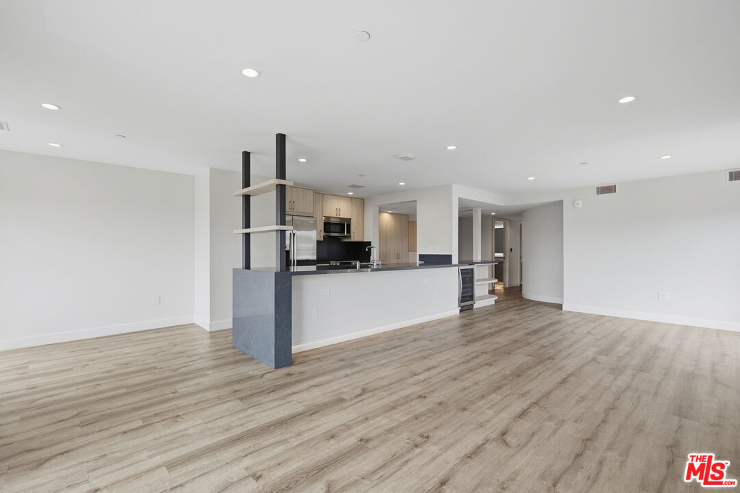 10951 National Blvd Unit: 303