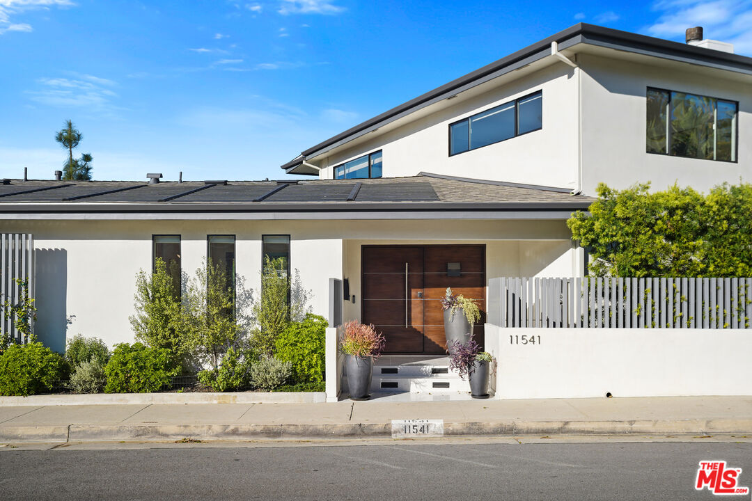 11541 Dona Teresa Dr