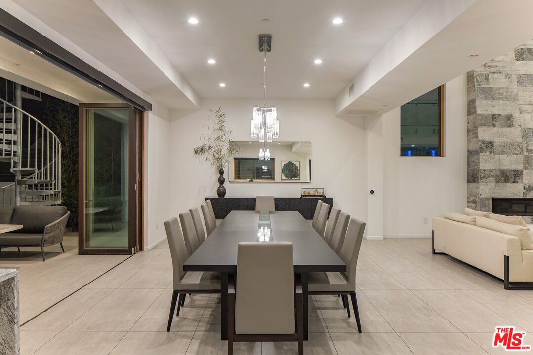12443 W Sunset Blvd