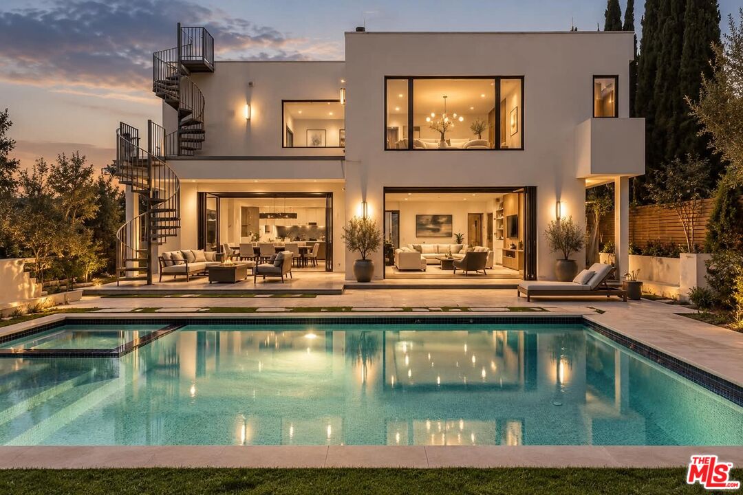 12443 W Sunset Blvd