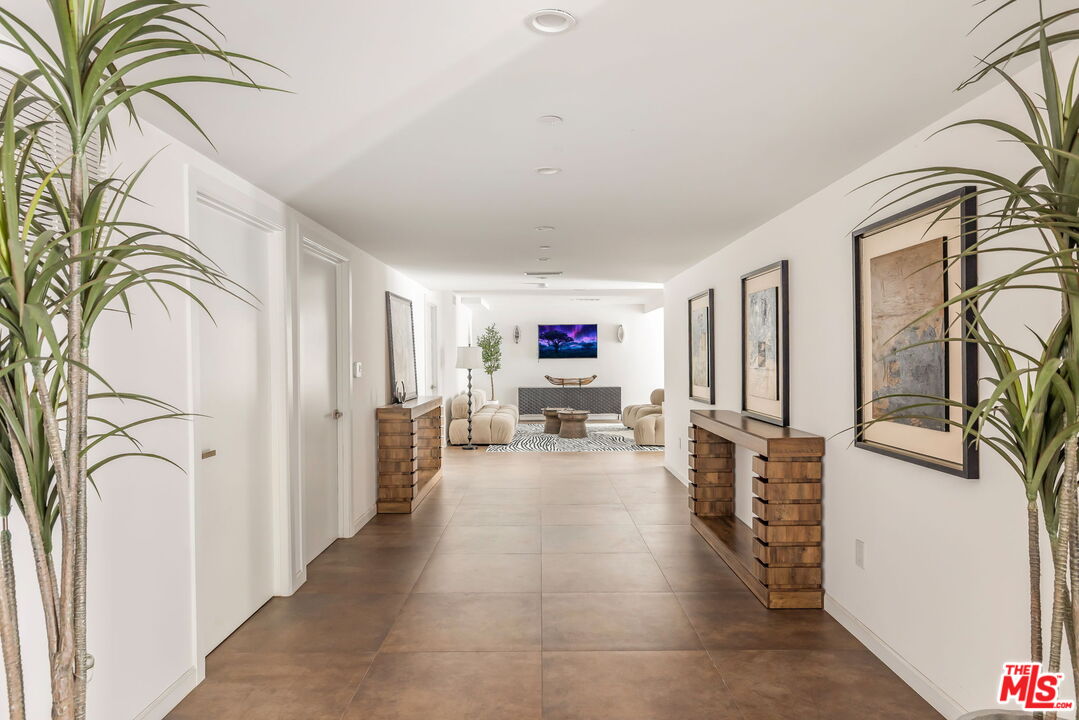 12443 W Sunset Blvd