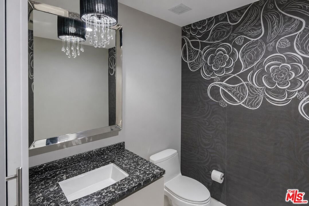 900 W Olympic Blvd Unit: 49C