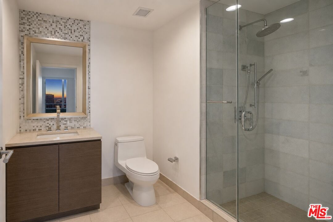 900 W Olympic Blvd Unit: 49C