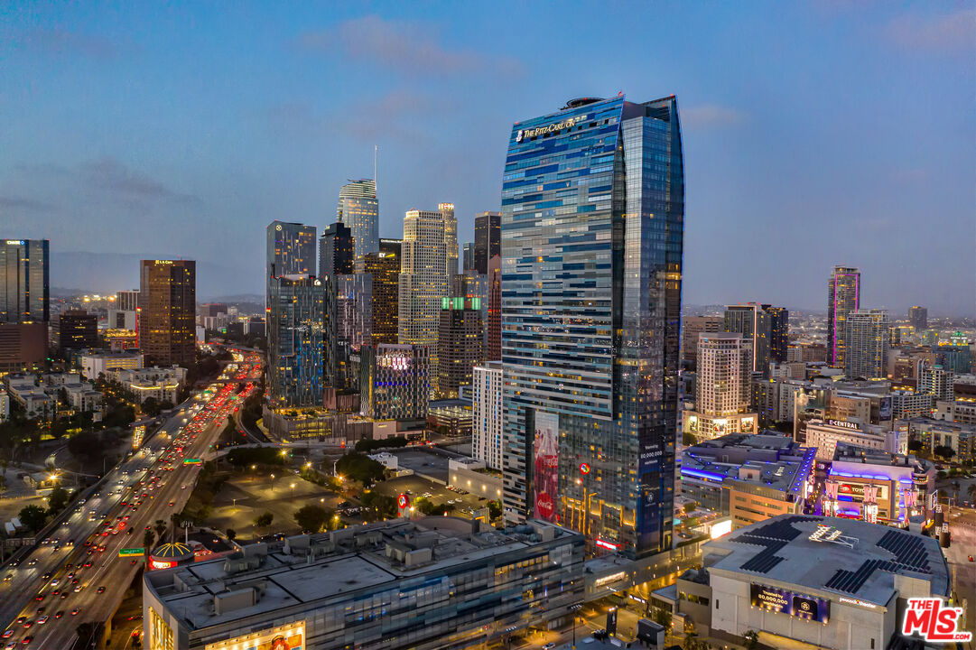 900 W Olympic Blvd Unit: 49C