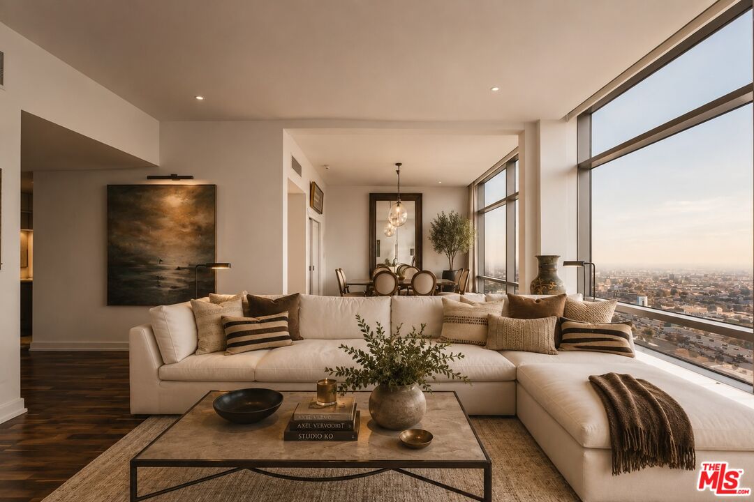 900 W Olympic Blvd Unit: 29H