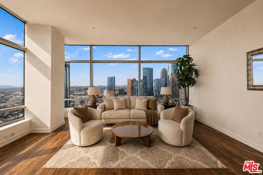 900 W Olympic Blvd Unit: 34J