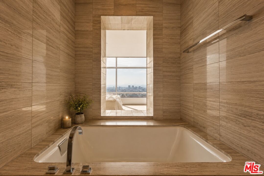 900 W Olympic Blvd Unit: 34J