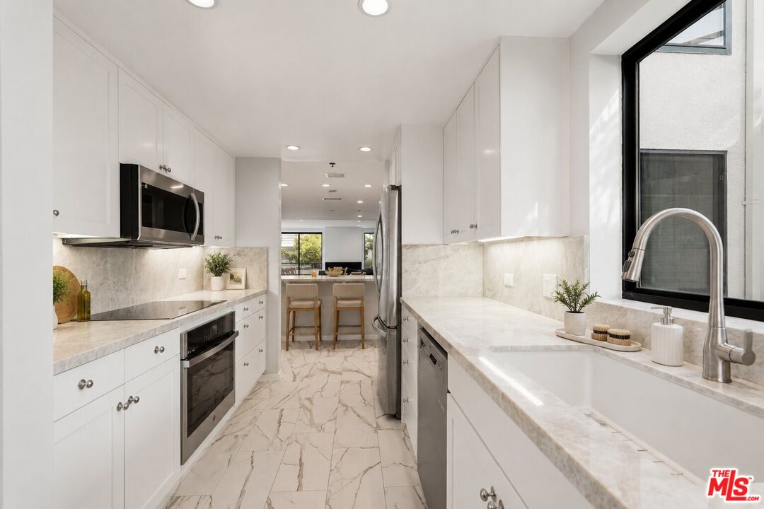 2930 Neilson Way Unit: 408