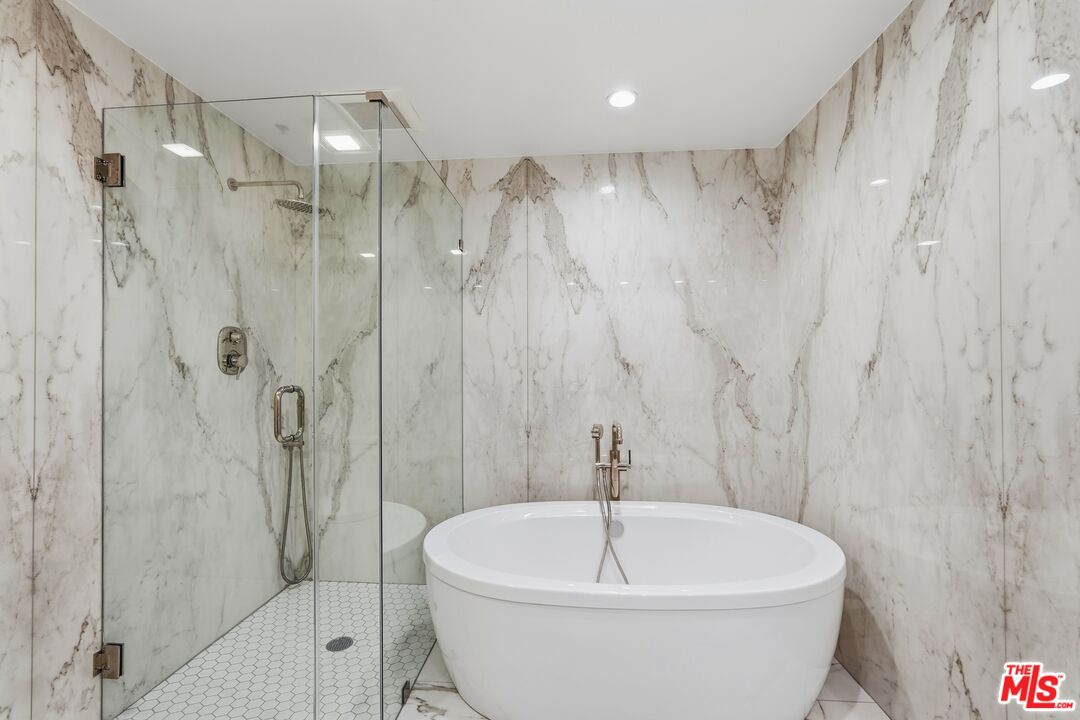 2930 Neilson Way Unit: 408