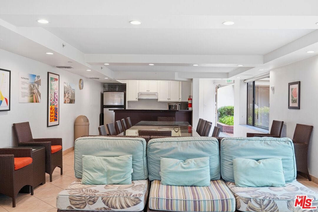 2930 Neilson Way Unit: 408