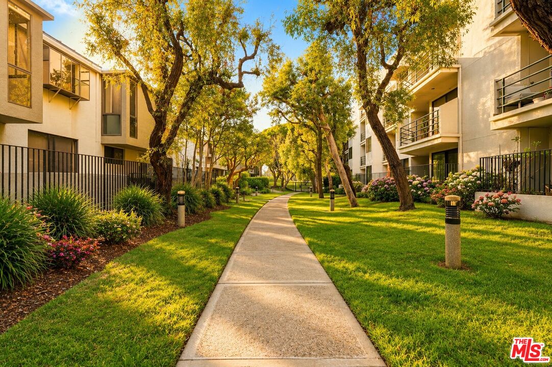 2930 Neilson Way Unit: 408