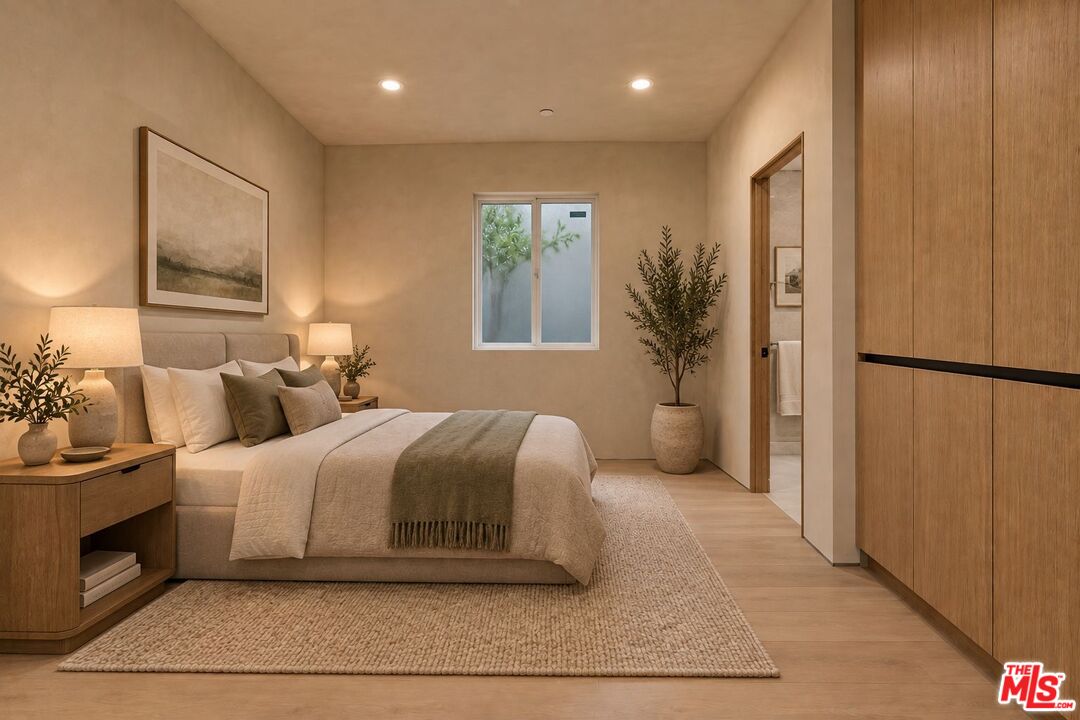 1969 Curson Pl