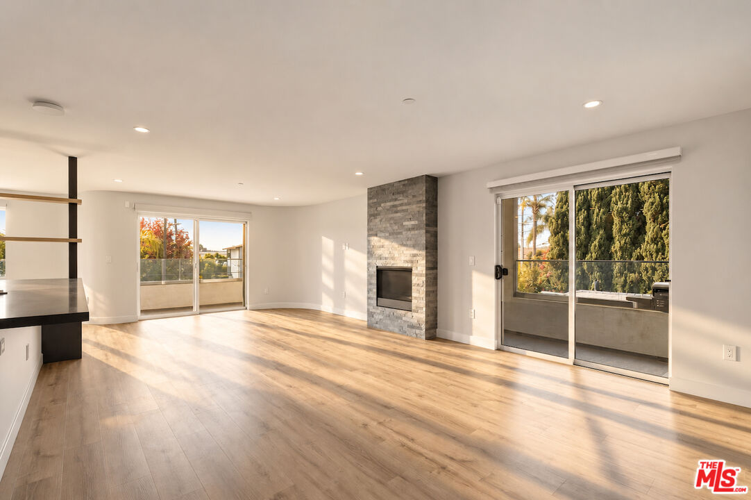 10951 National Blvd Unit: 201