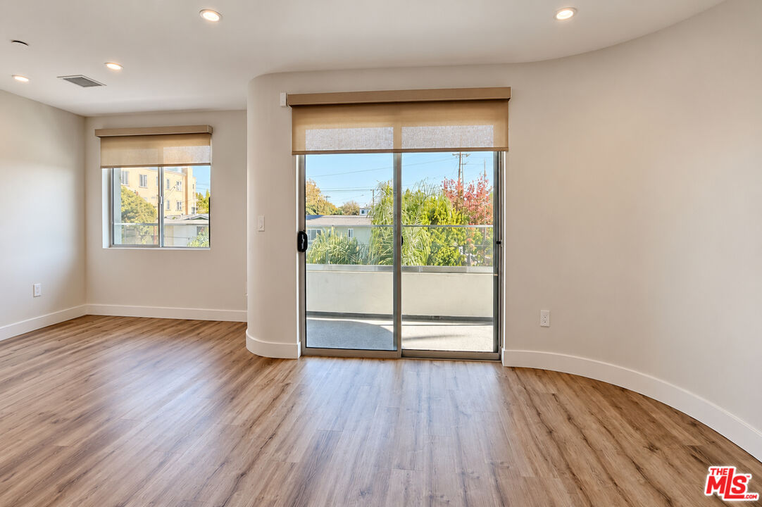 10951 National Blvd Unit: 201