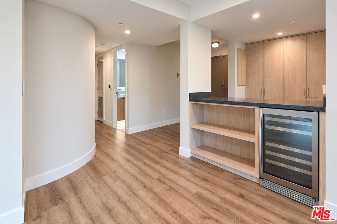 10951 National Blvd Unit: 201