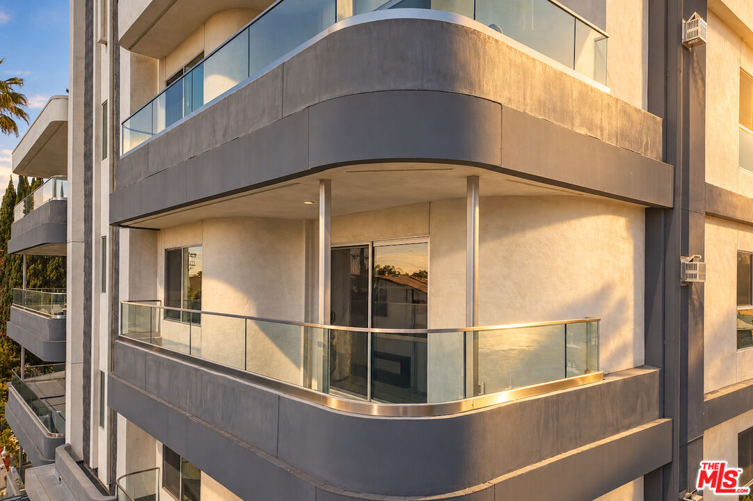 10951 National Blvd Unit: 303