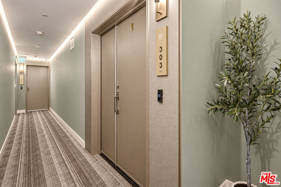 10951 National Blvd Unit: 303