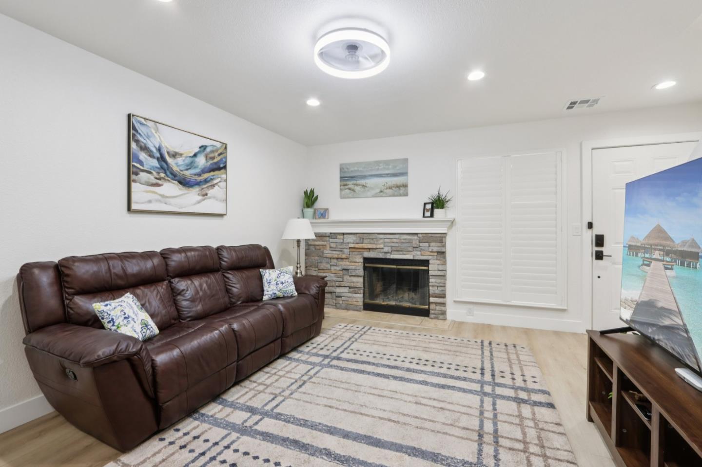 5214 Jacana Lane