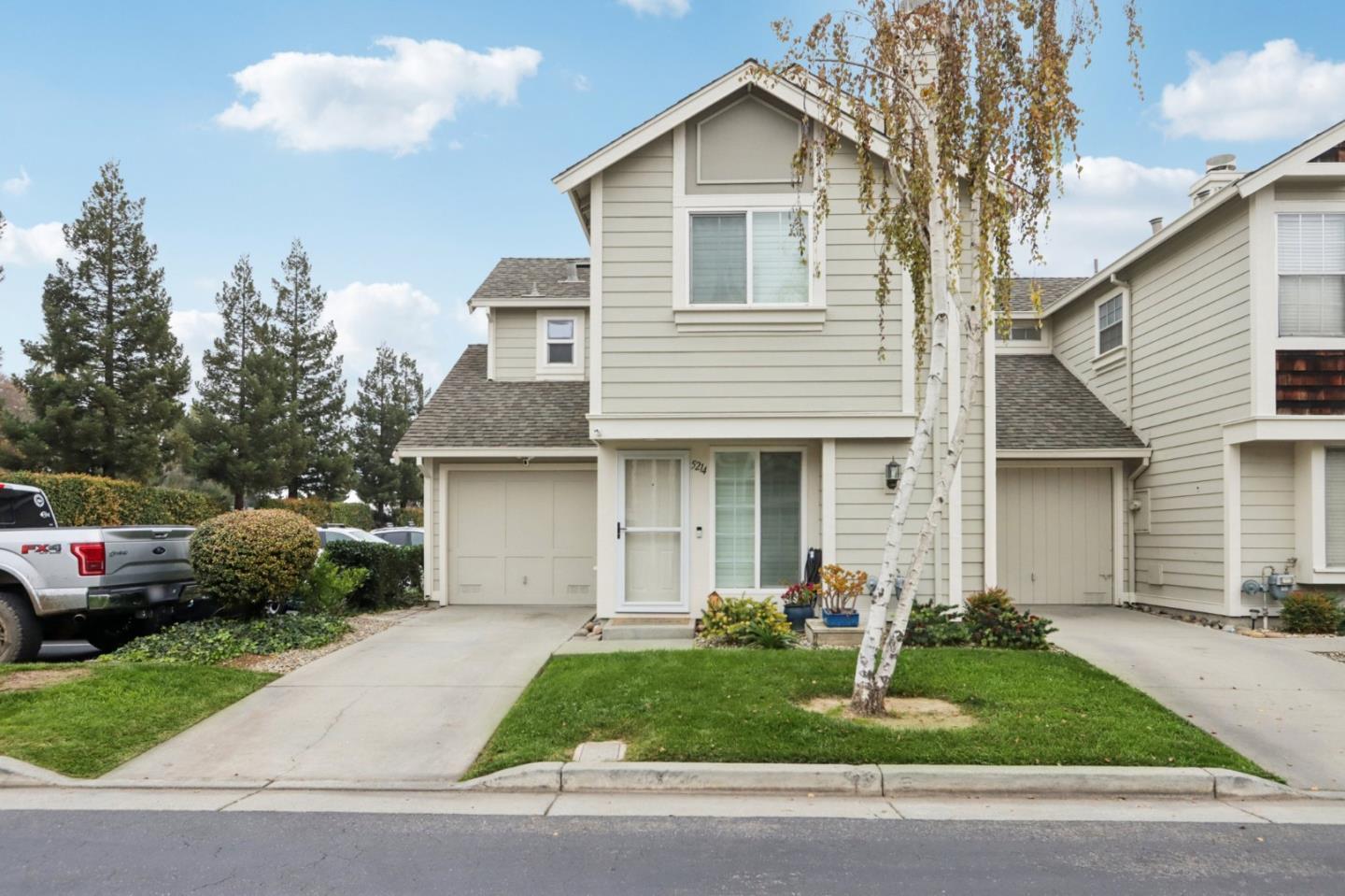 5214 Jacana Lane