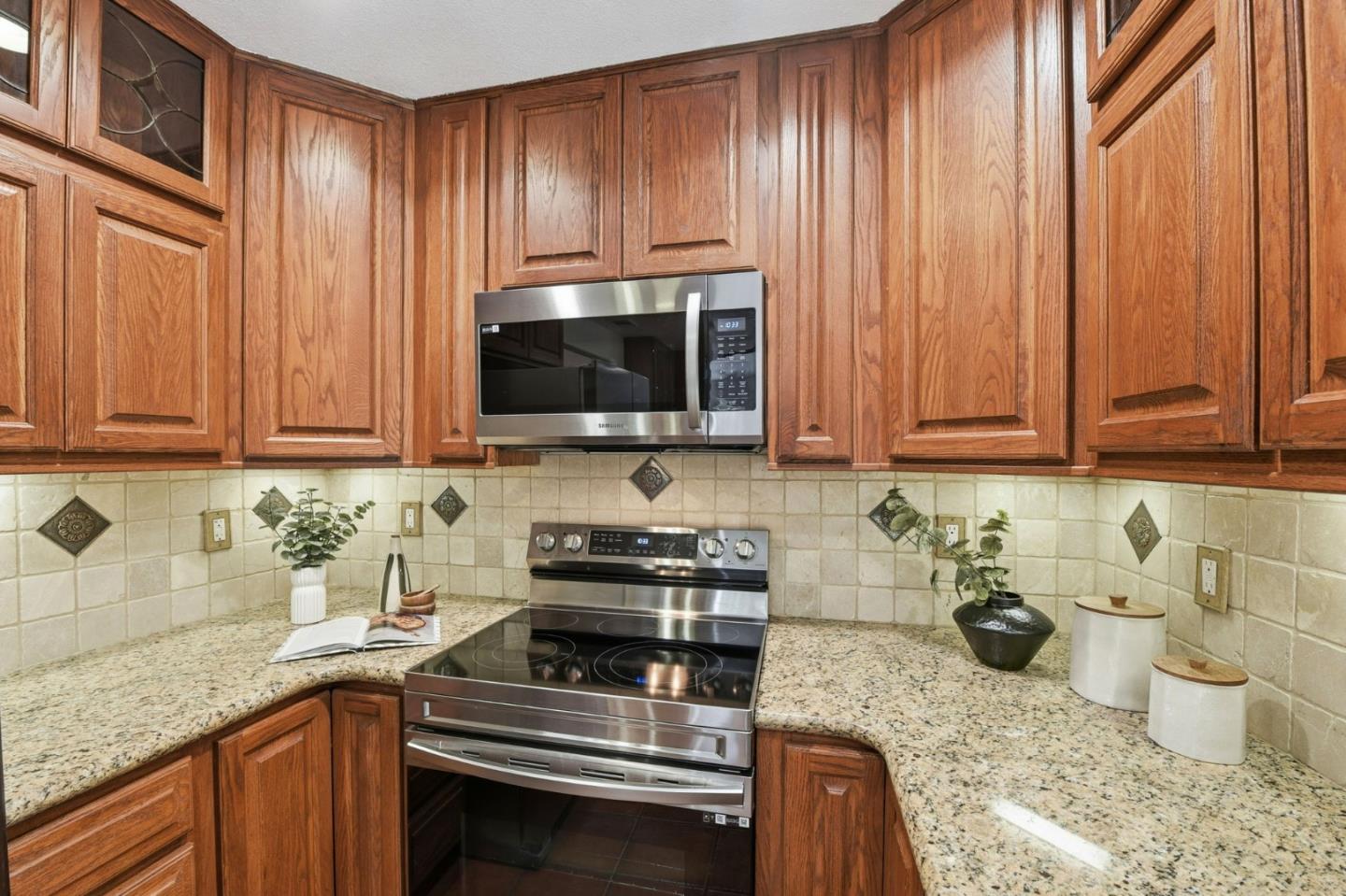 3146 Whiterose Court