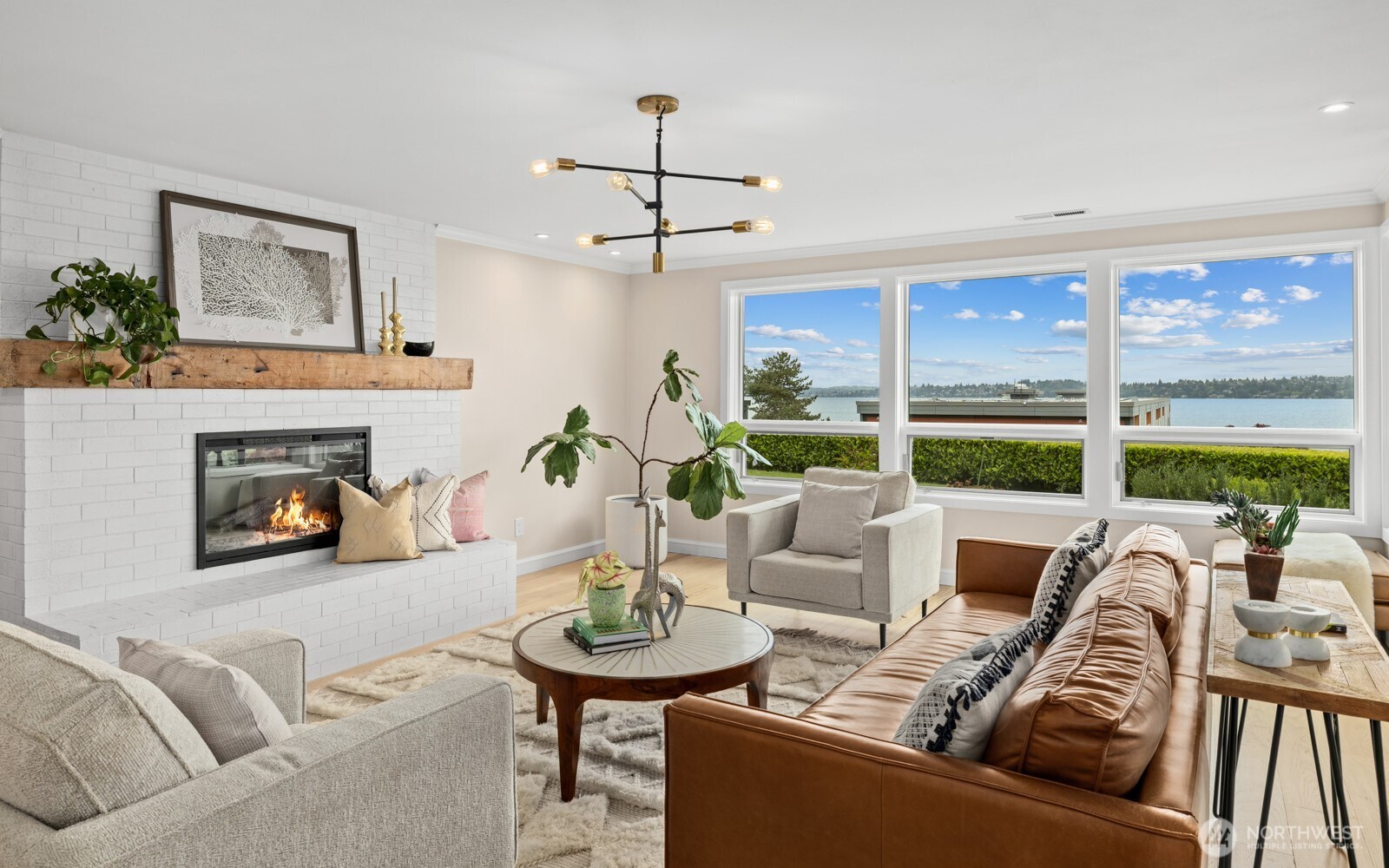 725 1st Street S Unit: 104