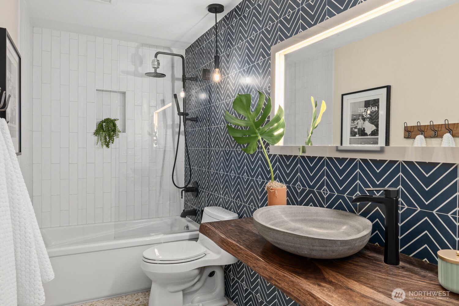 725 1st Street S Unit: 104