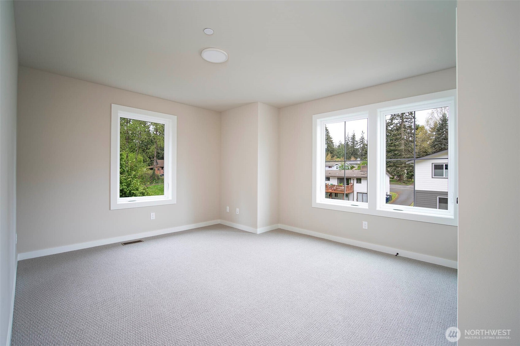 12812 NE 65th Lane