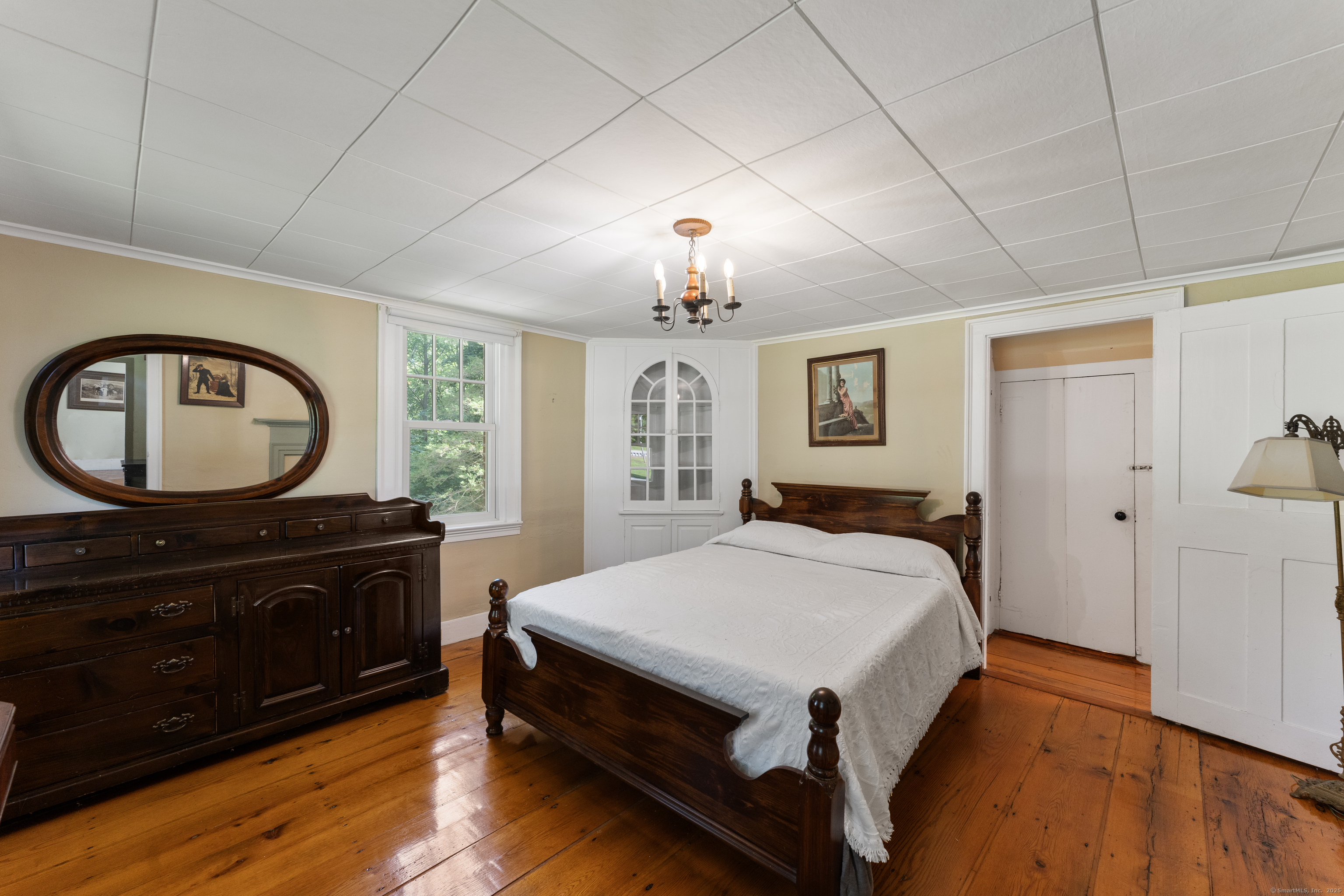393 North Canterbury Road