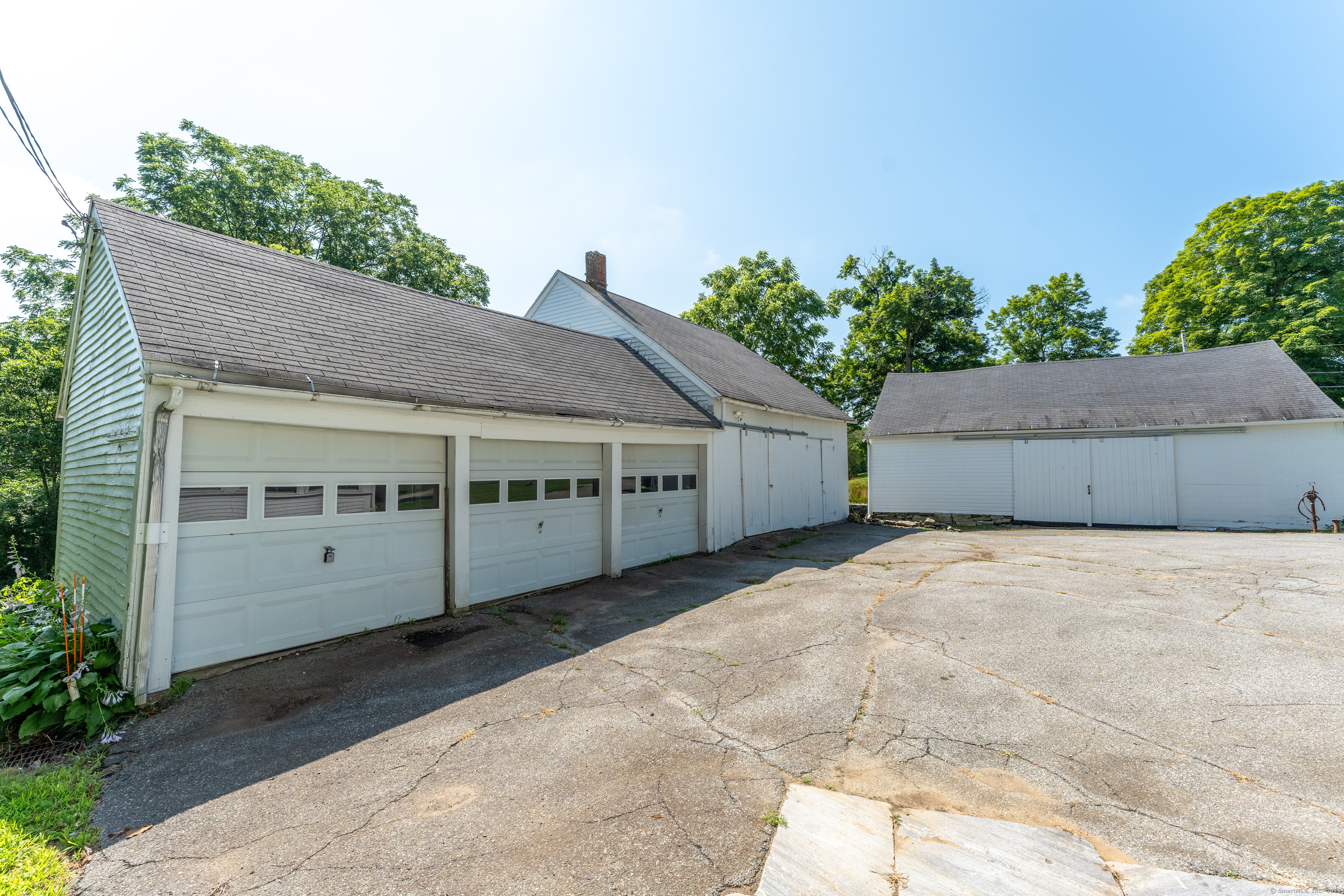 393 North Canterbury Road