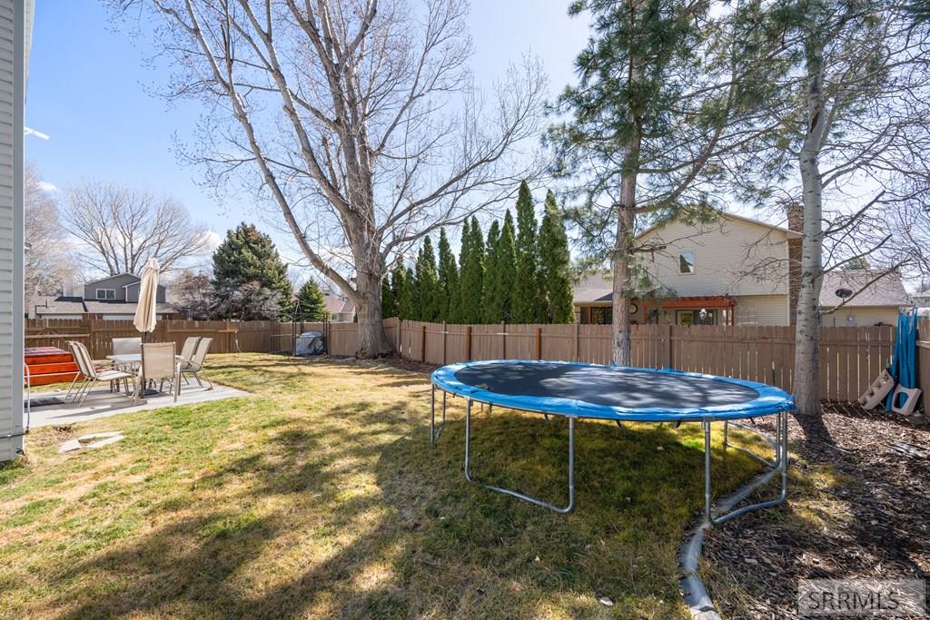 2882 Sandstone Drive