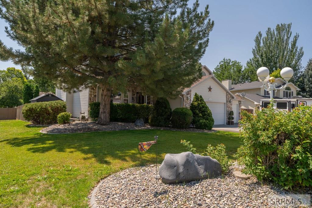 2882 Sandstone Drive