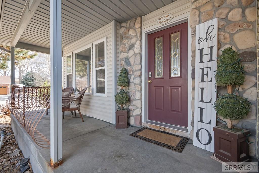 2882 Sandstone Drive