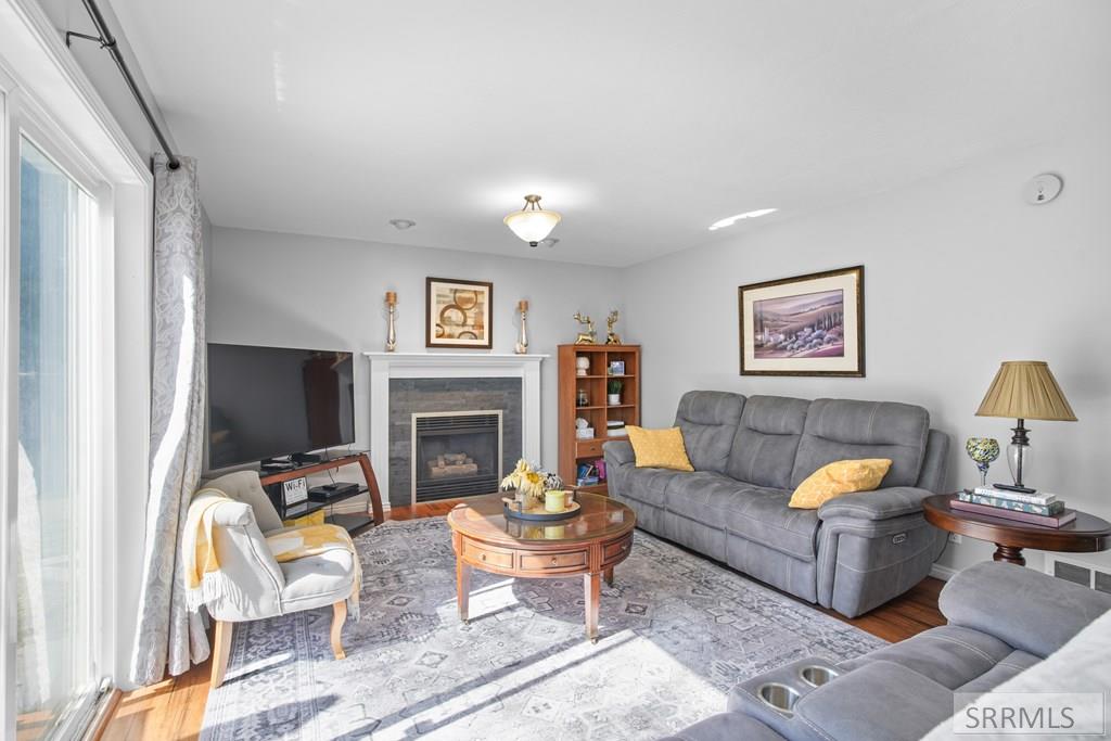 2882 Sandstone Drive