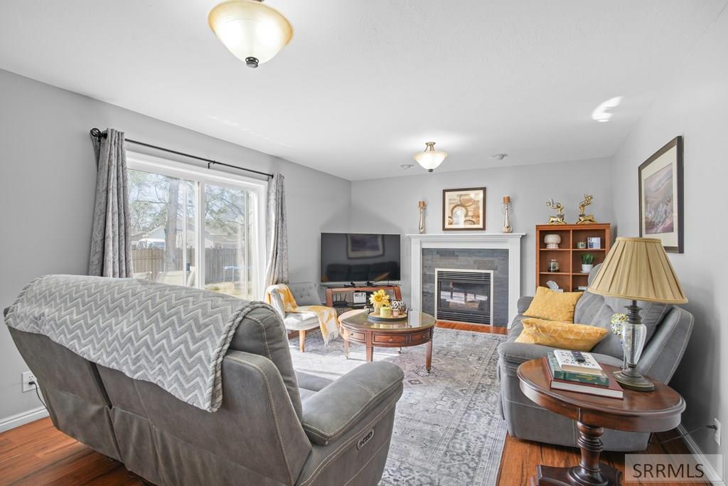 2882 Sandstone Drive