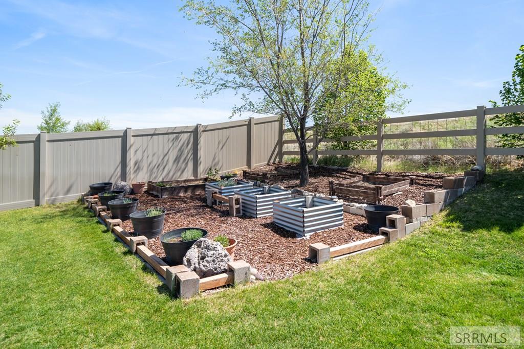 3543 S Boulder Creek Lane