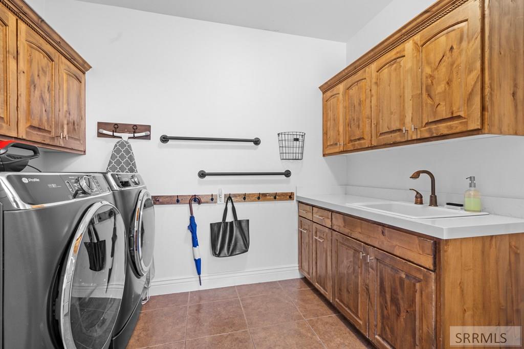 3543 S Boulder Creek Lane