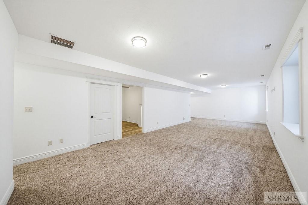 636 Gatehouse Lane