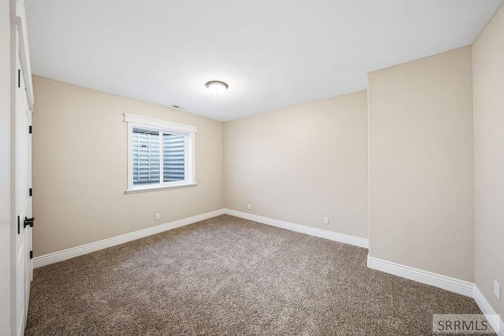 636 Gatehouse Lane