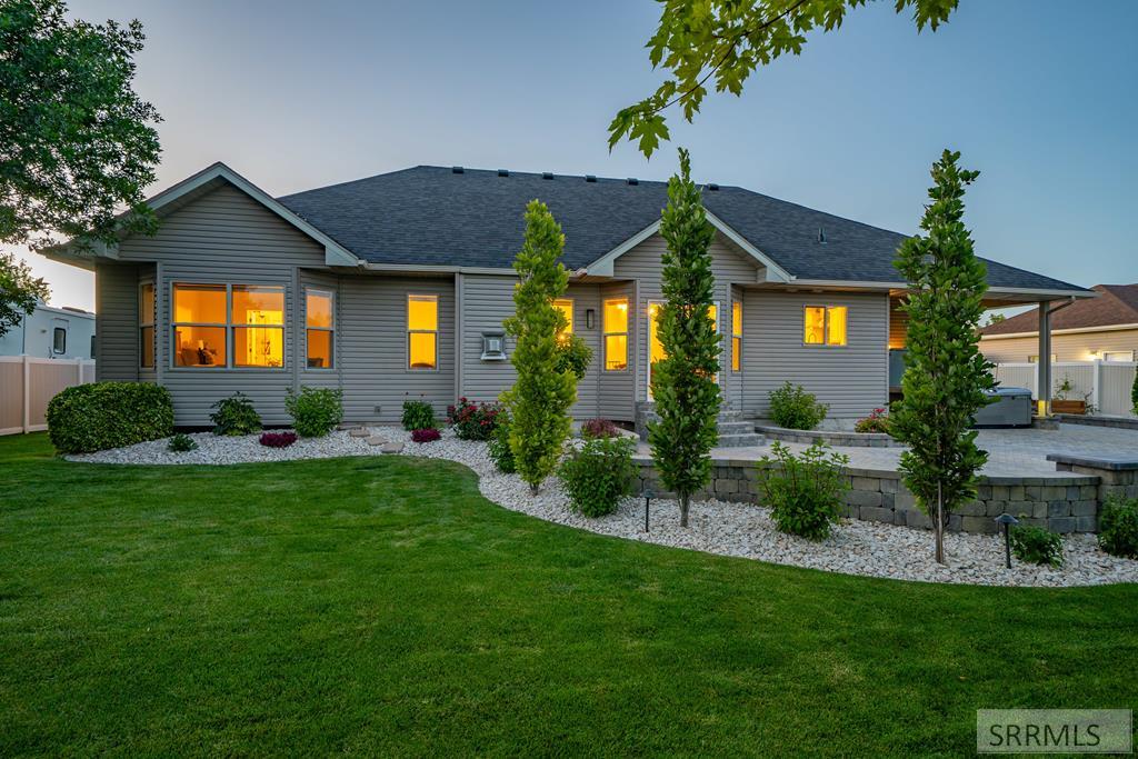 636 Gatehouse Lane