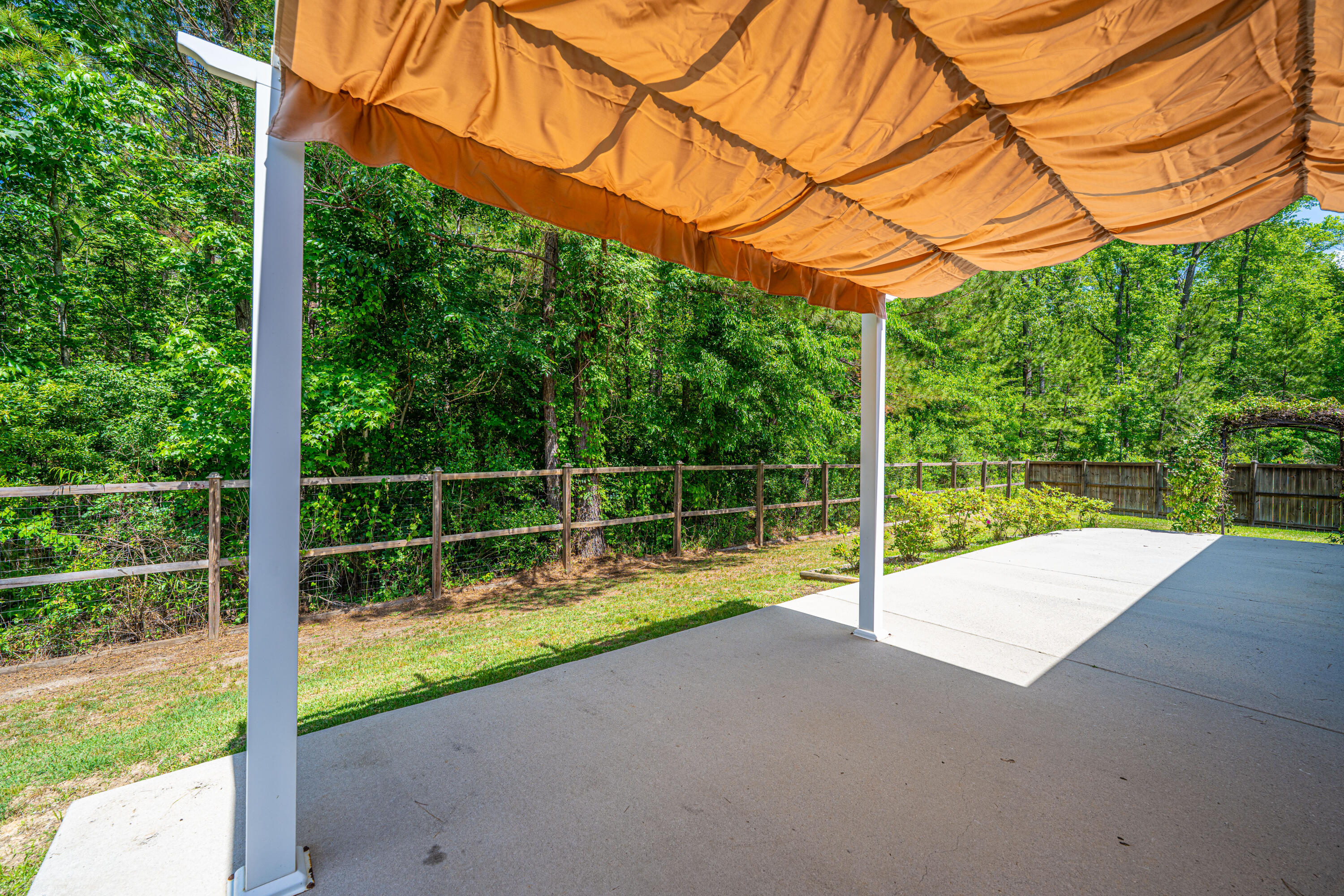 409 Carousel Court