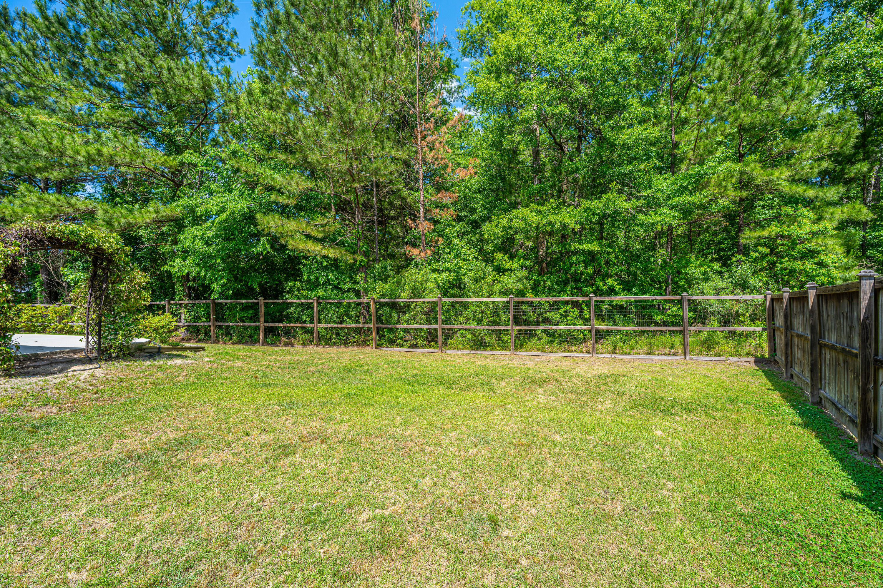 409 Carousel Court