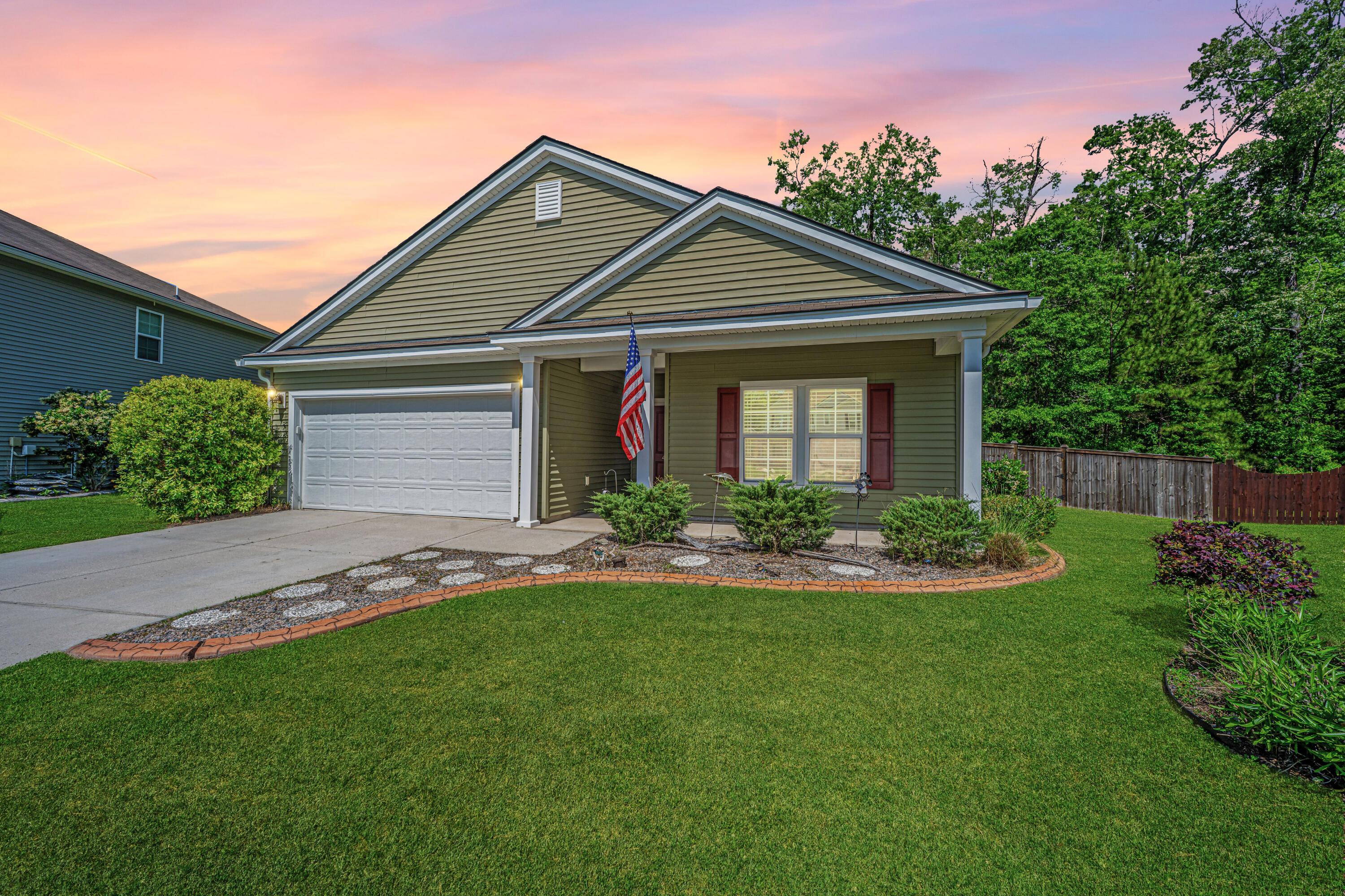 409 Carousel Court