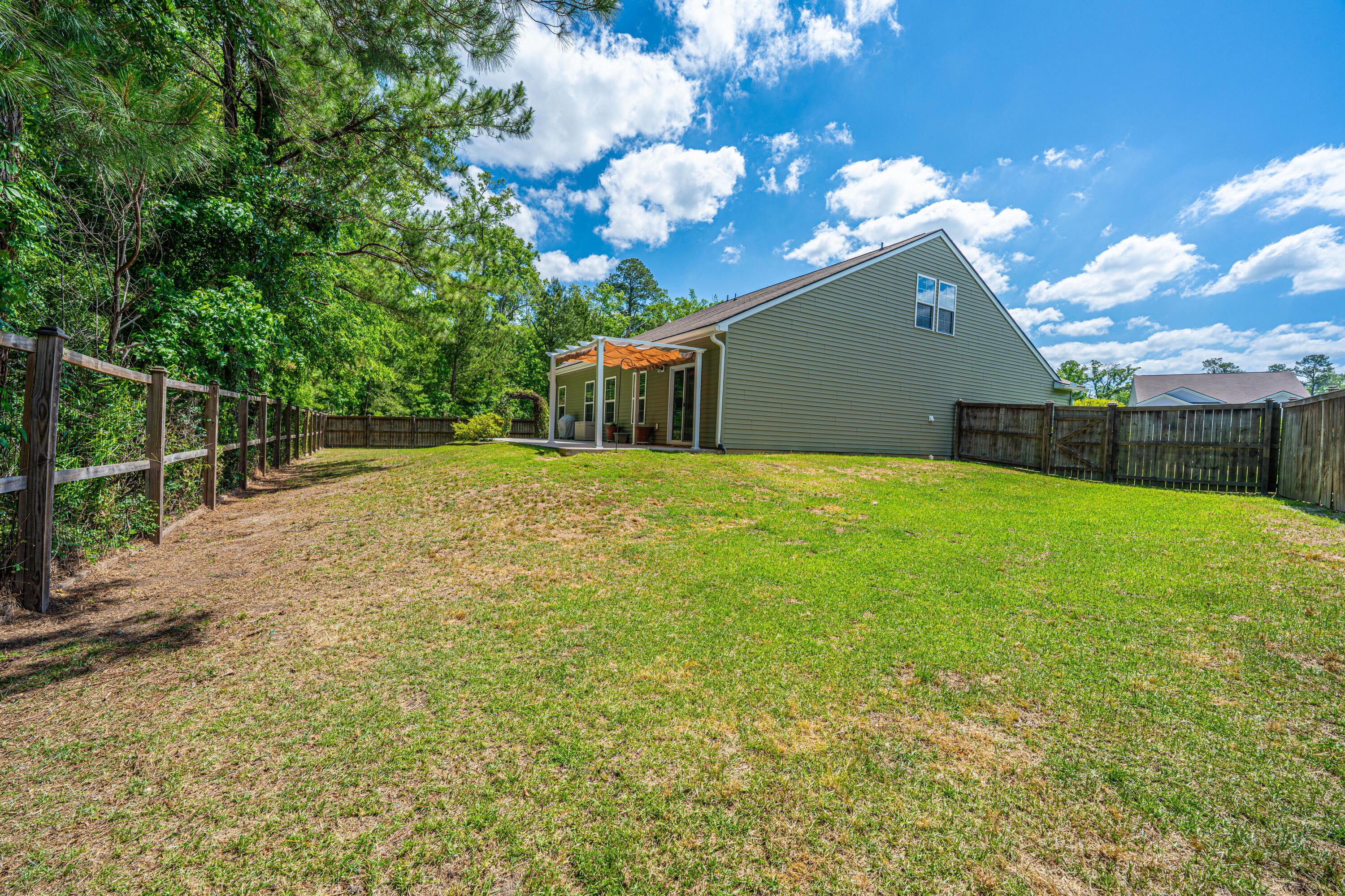 409 Carousel Court