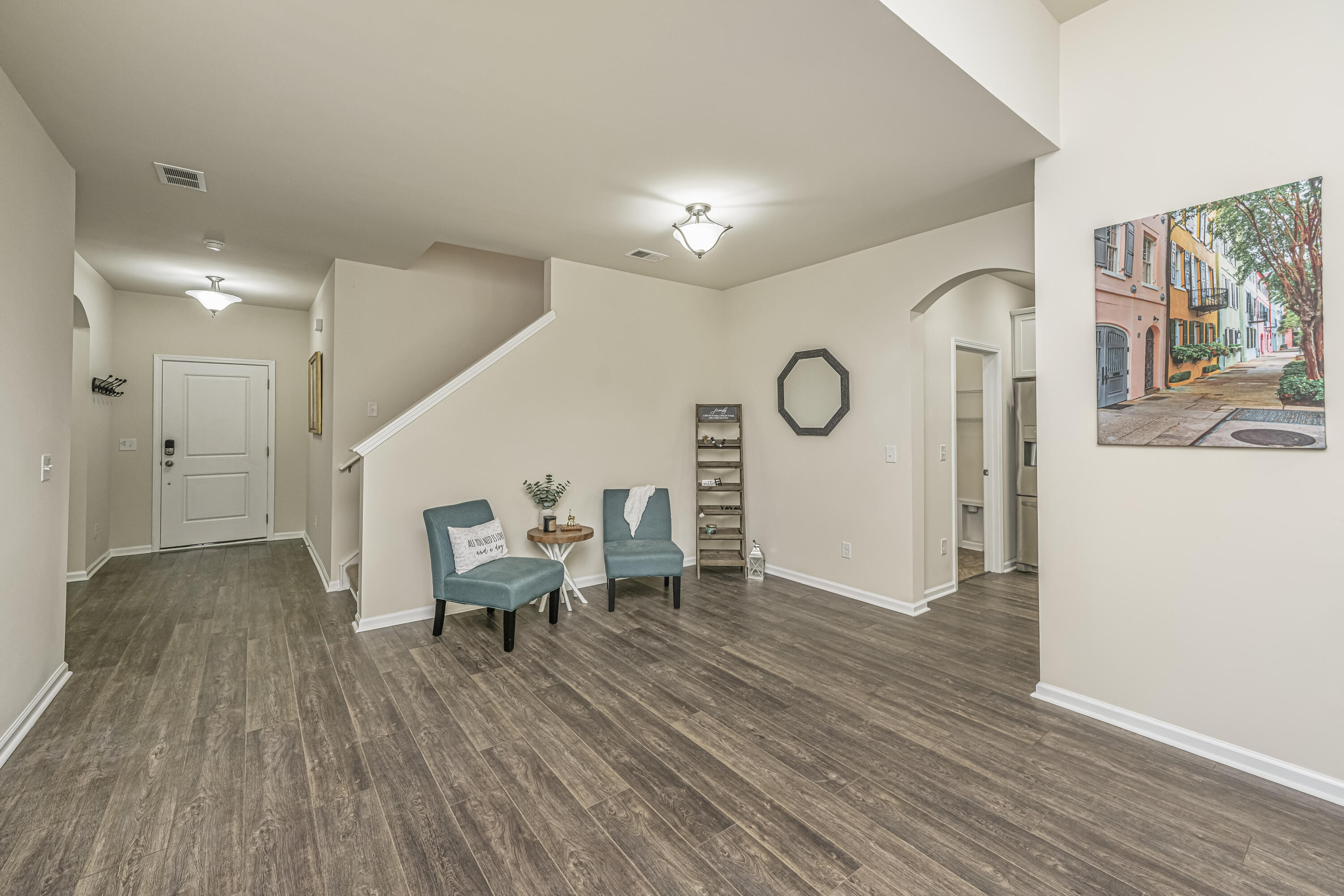 409 Carousel Court