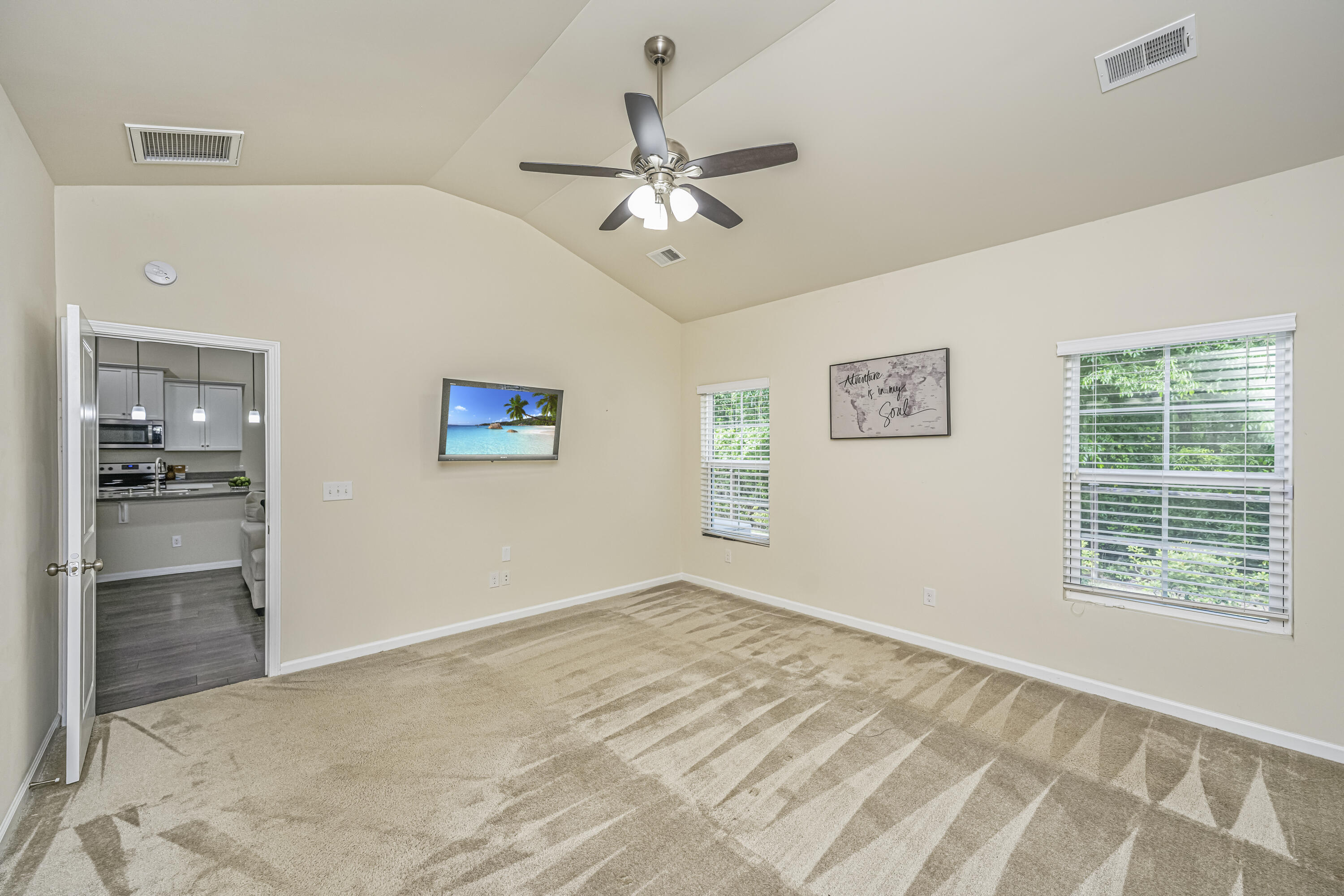 409 Carousel Court