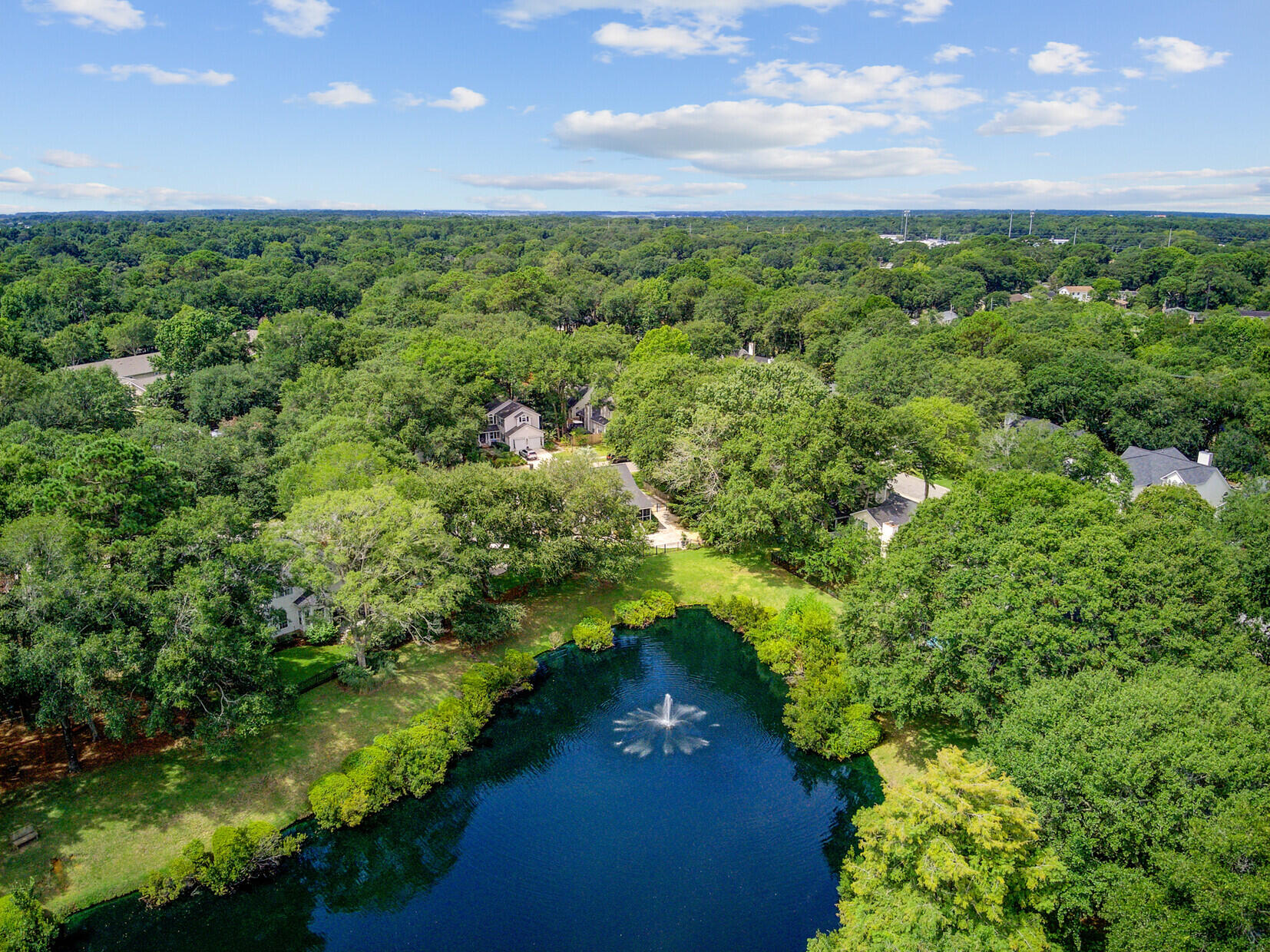 512 Planters Trace Drive