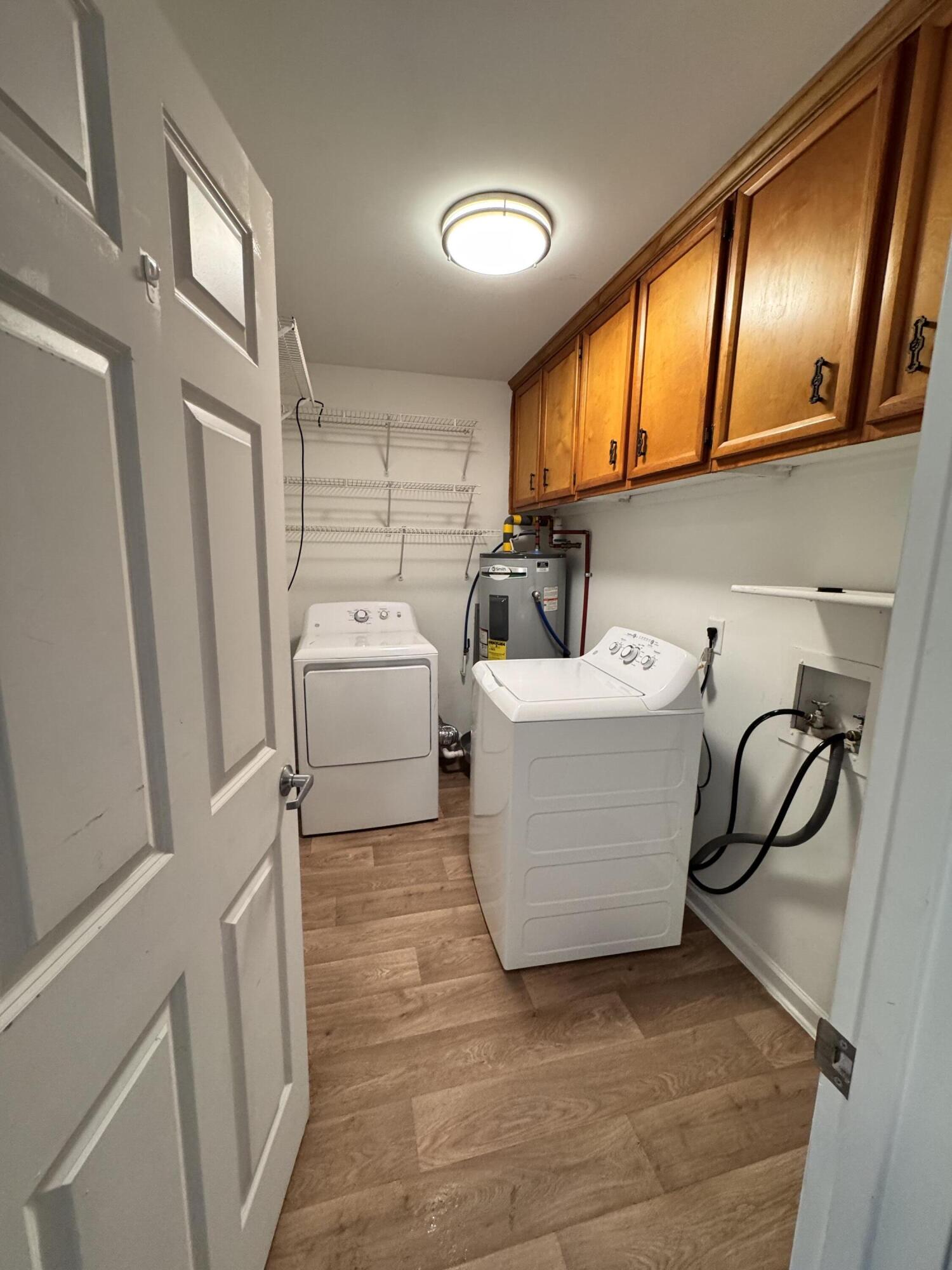 519 Parkdale Drive # I