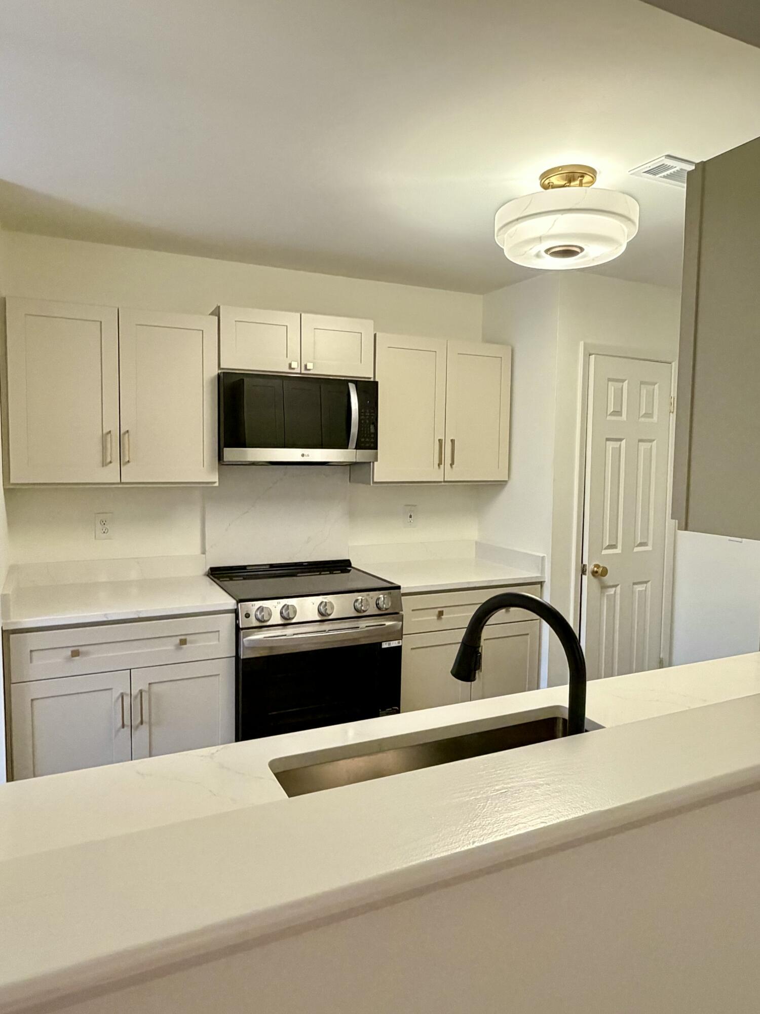 87 Ashley Hall Plantation Road # 5